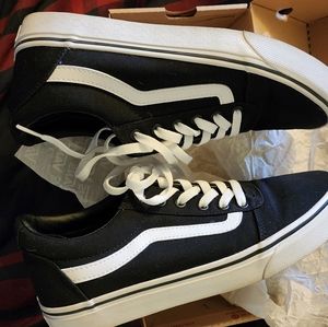 Women's Van's *Like New*